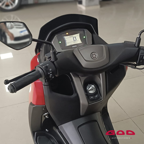 Yamaha N Max 155 Connected