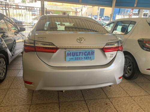Imagem 4 de 9 de Toyota Corolla 2.0 Xei 16v Flex 4p Automático
