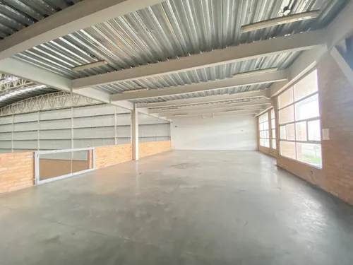 Bodega En Arriendo/venta En Zona Franca De Occidente. Cod V1004338