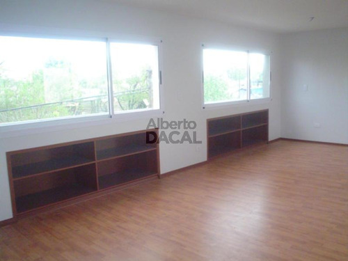 Oficina En Venta En Diag 73/46 Y 47 La Plata - Alberto Dacal Propiedades