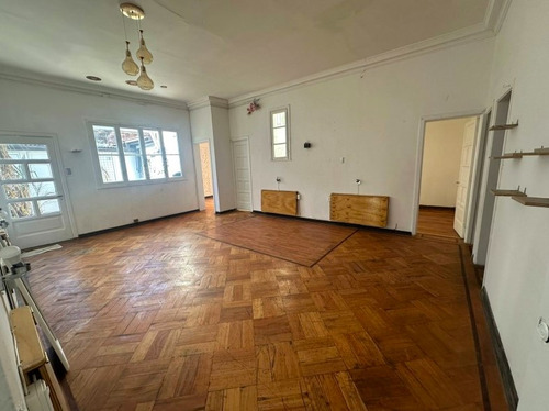 Arriendo Local Comercial En Barrio Italia