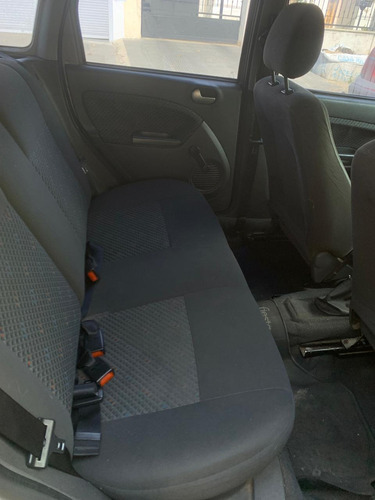 Ford Fiesta 1.6 Ambiente