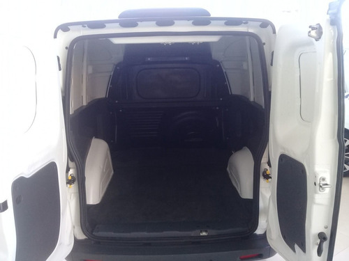 Fiat Fiorino Furgão Hard Working 1.4 Evo 8v Flex, Pzl6027