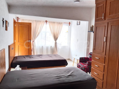 Residencia En Venta En La Asunción, Metepec, Estado De Mexico.