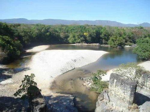 Área Chácara Cavalcante-go 1 Hectares