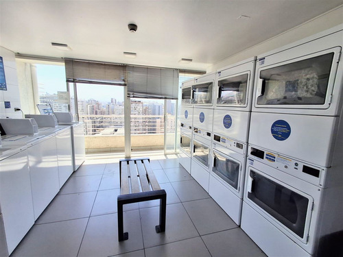 Departamento En Venta De 2 Dorm. En Santiago