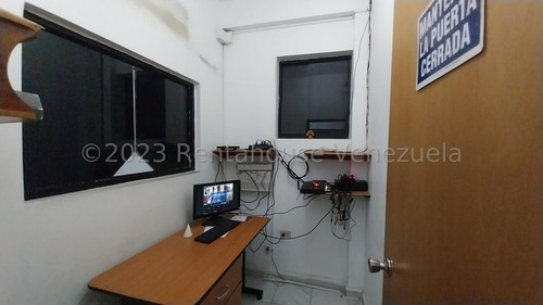 Imagen 14 de 30 de #@edificio En Venta Espectacular Remodelado Excelente Oportunidad De Inversion Zona Centro Oeste Barquisimeto Fgr 23-14106#@