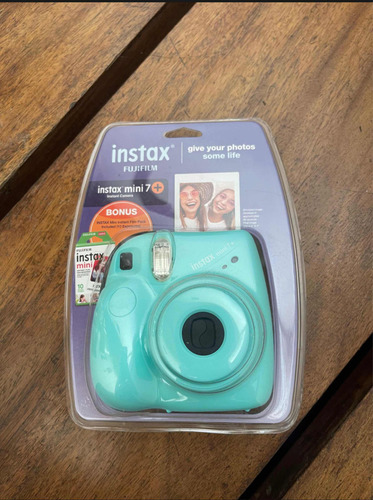 Cámara Instantánea Instax 7 + Fujifilm Con Accesorios