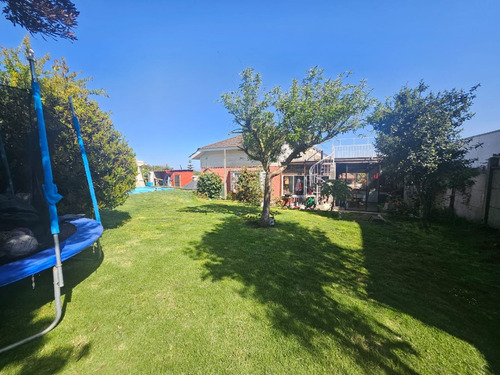 Broker Bosques 6d-5b-se- Patio- Piscina