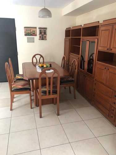 Imagen 5 de 14 de Depto 2 Dormitorios 2 Baños Cocina Living Cochera Y 2 Patios