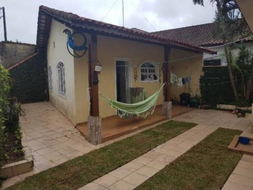 Imagem 1 de 12 de Casa Lado Praia Com 3 Quartos Em Mongaguá -sp 7500-pc
