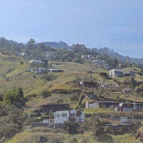 Vendo Lote En Dapa En Condominio Cascadas De Dapa 2