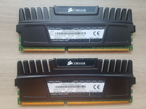 Imagem 2 de 2 de Memória Corsair Vengeance 8gb (2 X 4gb) Ddr3 1600 Mhz Preta