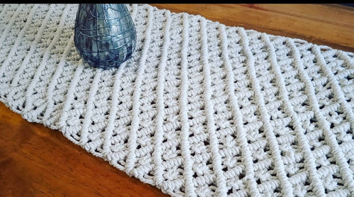 Camino De Mesa Tejido A Macramé Beige