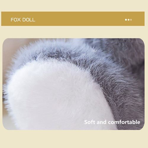 A Lindo Muñeco De Peluche Realista Con Forma De Pose Para