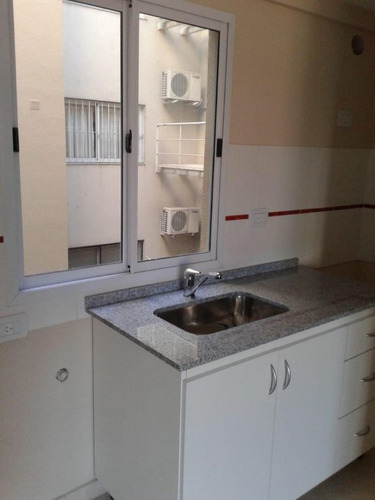 Imagen 3 de 9 de Departamento En Venta De 1 Dormitorio En Morón