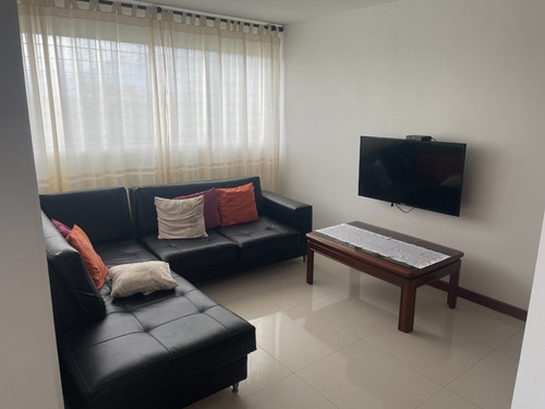 Imagen 6 de 15 de Apartamento Amoblado En Venta Mirávila 80mts2 2h/2b/2p