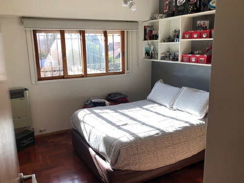 Imagen 8 de 17 de Casa Venta 4 Ambientes Martínez