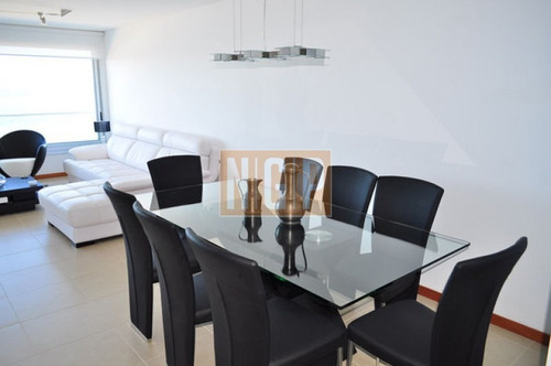 Divino Impecable Con Servicios-ref:4522