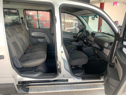 Imagem 12 de 14 de Fiat Doblò Adventure Locker 1.8 16v (flex)