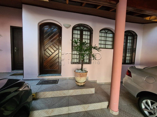 Imagem 2 de 15 de Venda-sobrado Com 3 Dormitorios - 2 Suites - 3 Vagas Cobertas - Vila Oliveira - Mogi Das Cruzes-sp - V-3515