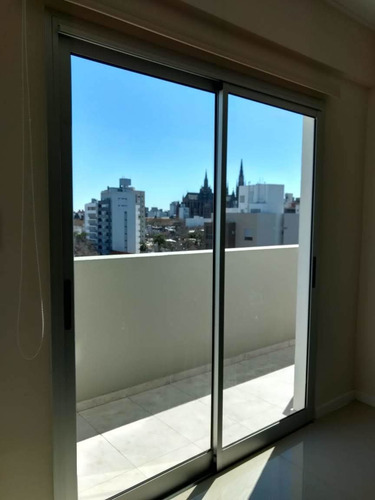 Imagen 7 de 14 de Departamento 2 Dormitorios Con Cochera 57 E 17 Y 18