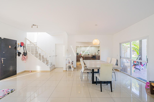 Venta Casa En Barrio San Francisco , Villanueva