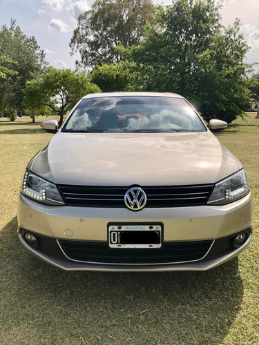 Volkswagen Vento 2.0 Sportline Tsi 200cv Bi-xenon 2015