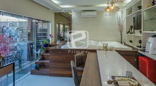 Imagem 3 de 15 de Casa 3 Dormitórios A Venda Em Balneário Camboriú - 6880