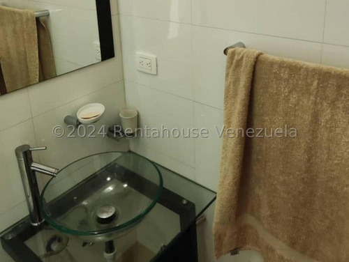 Apartamento En Venta Lomas Del Sol Mls #24-587