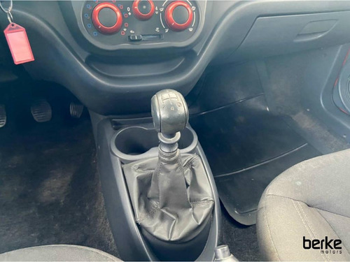 Fiat Uno Sporting 1.4 Evo Fire Flex 8v 4p