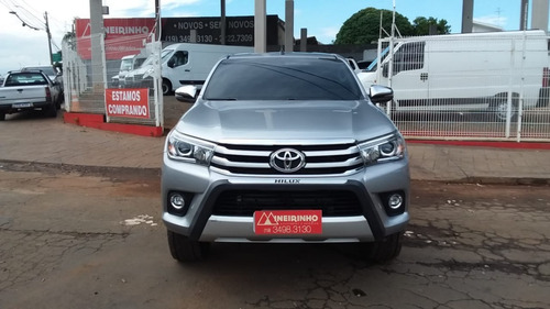 Toyota / Hilux Cd Srx 4x4