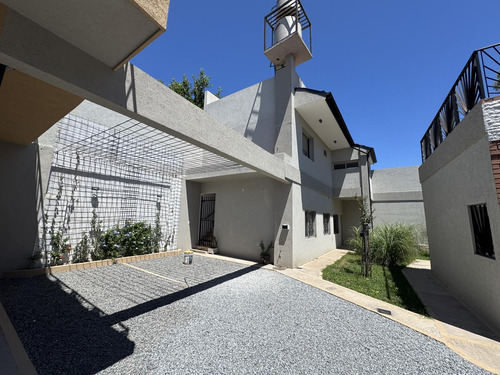Ph En Venta 3 Amb. Loma Hermosa Tres De Febrero