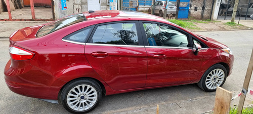 Ford Fiesta Kinetic 1.6 Titanium Powershift 120cv