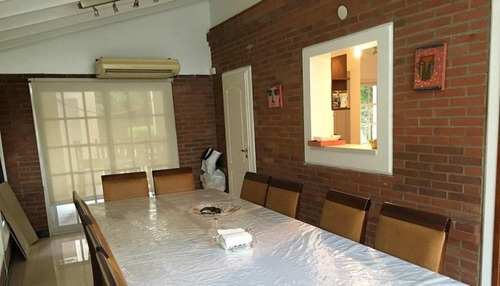 Venta En Solar Del Bosque