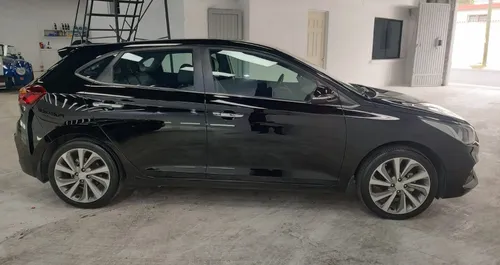 Hyundai Accent 1.6 Hb Gls At