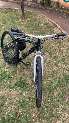 Imagem 4 de 7 de Bicicleta