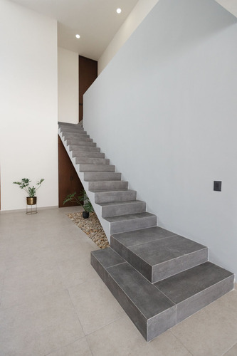 Casa(70) De 3 Recámaras En Venta En Privada Morera, Cholul