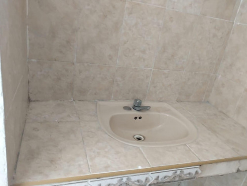 Venta De Terreno Urbano, Ubicado Sobre La Avenida De Circuito Colonias