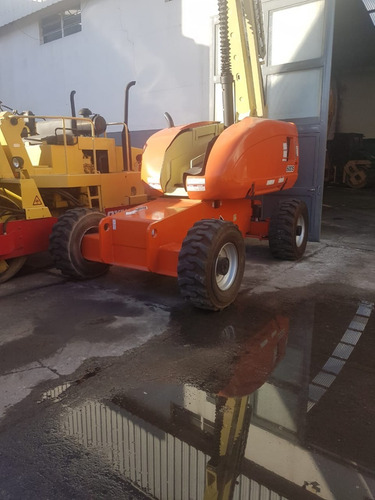JLG 600 S Brazo Articulado Para Trabajo En Altura