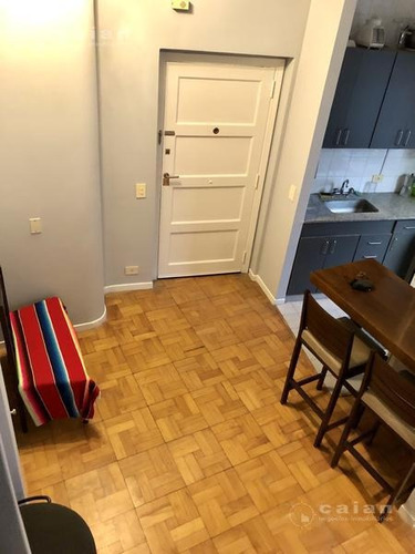 Imagen 3 de 17 de Excelente Duplex Refaccionado A Nuevo - Recoleta