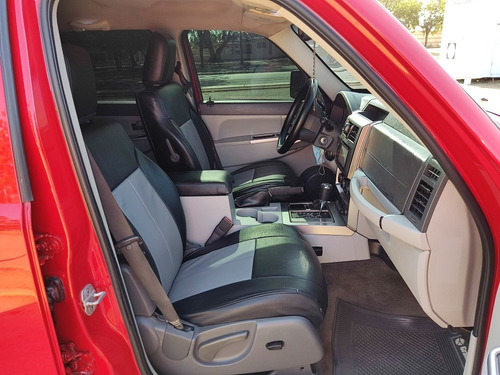 Imagen 9 de 14 de Jeep Cherokee Limited 4x4 Kk