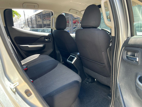 Mitsubishi L200 2.5 Di-D Cabina Doble 4X4 At