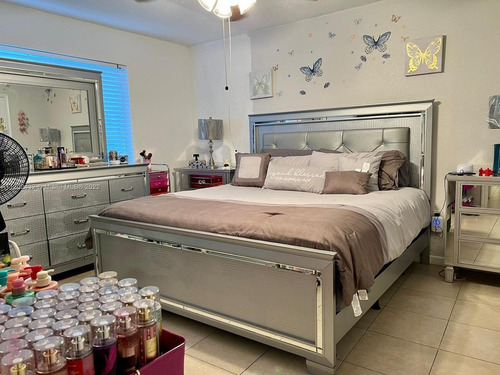 Imagen 8 de 13 de Muy Buen Departamento 3 Ambientes Y Dos Baños Con Cochera En Miami