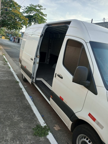Mercedes-Benz Sprinter Furgão 2.0 315 Street Cdi Extra Longo Teto Alto 14M3 5P