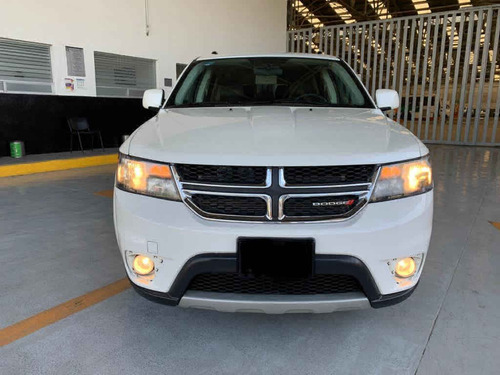 Imagen 2 de 14 de Dodge Journey