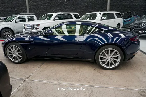 Aston Martin DB11 5.2l Coupe At