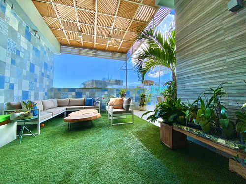 Imagen 2 de 21 de Vendo Penthouse 3 Hab/ 221 Mt2 Zona Exclusiva Del Millon, Dn