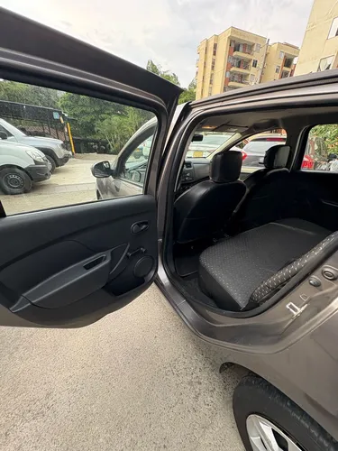 Renault Sandero 1.6 Life