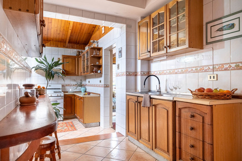 Linda Ley Pereira 3 Pisos. Jardín (casa Ortúzar)